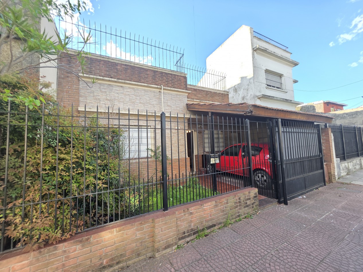 Venta de casa en villa dominico