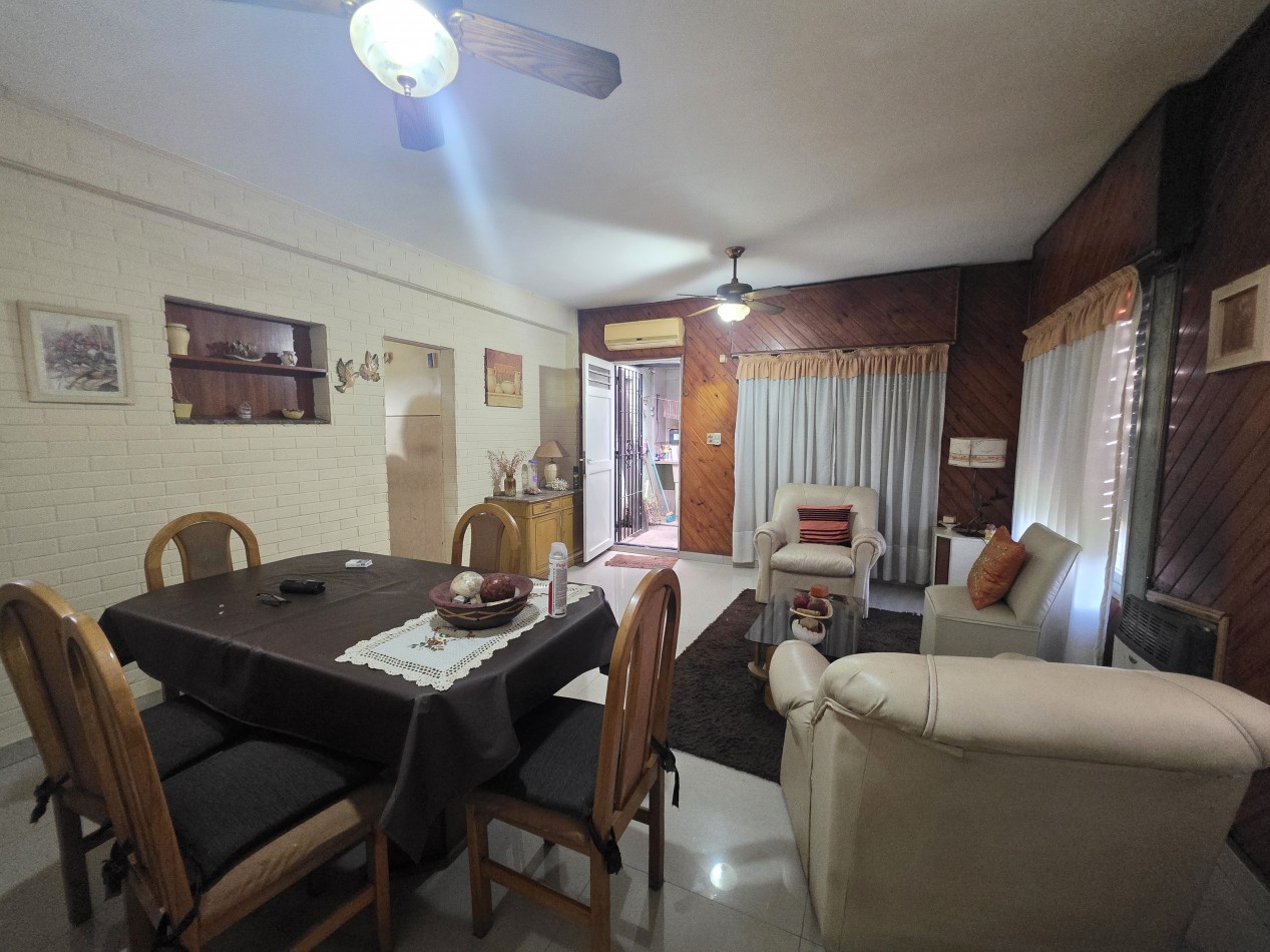 Venta de casa en villa dominico