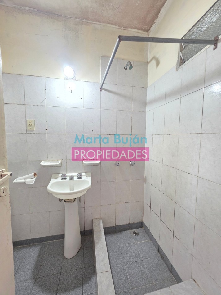ALQUILER PH TIPO DUPLEX 3 AMB. - RICARDO GUTIERREZ 1100. AVELLANEDA