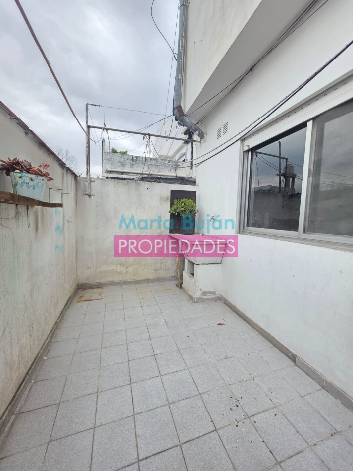 ALQUILER PH TIPO DUPLEX 3 AMB. - RICARDO GUTIERREZ 1100. AVELLANEDA
