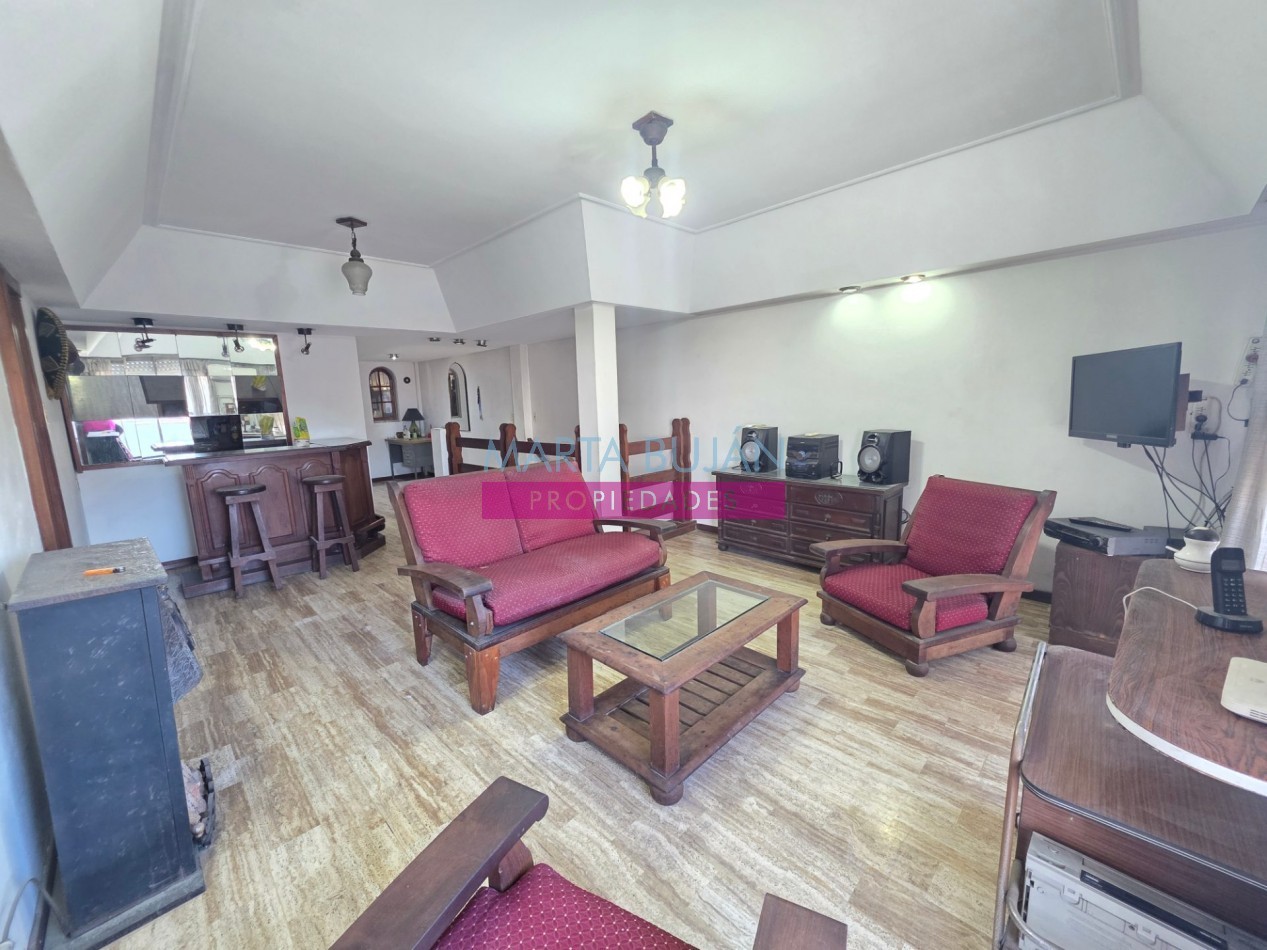 VENTA GALPON CON VIVIENDA. ZEBALLOS 1200. AVELLANEDA